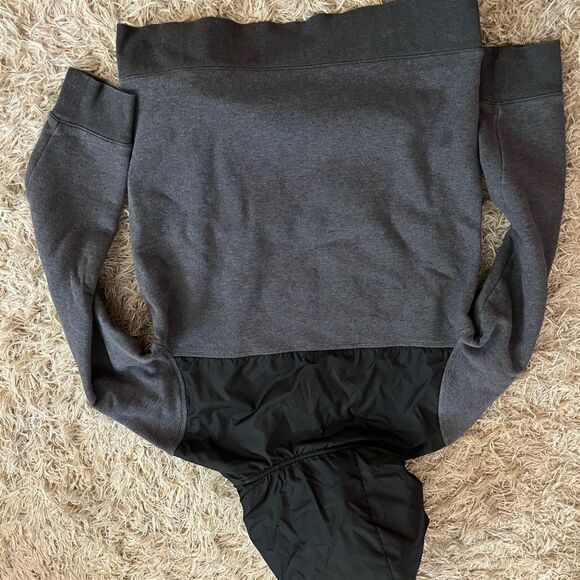 Steelers Gray Hoodie with Logo size large - Picture 4 of 4